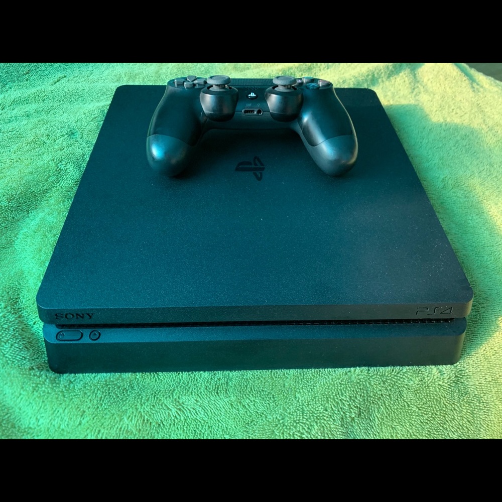 PS4